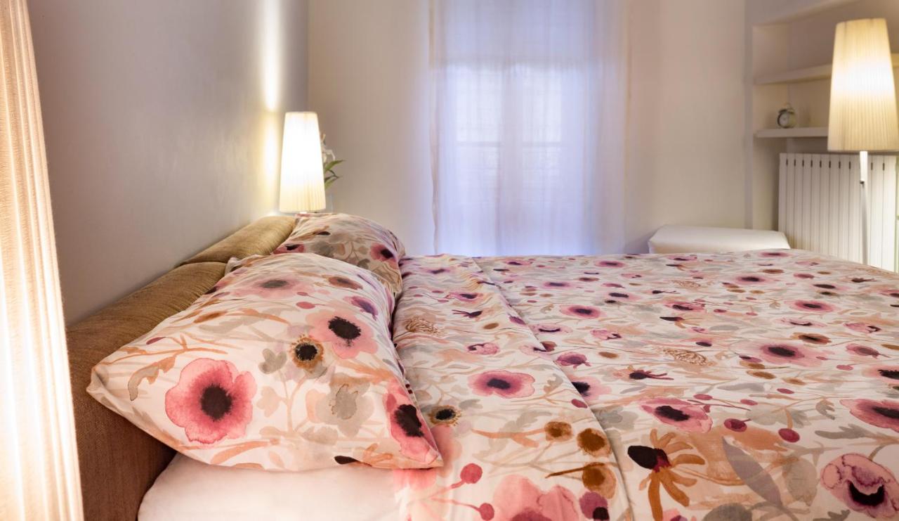 Cuore della città - deluxe apt near Egyptian museum with parking by Home a porter - Chambres d'hôtes Turin