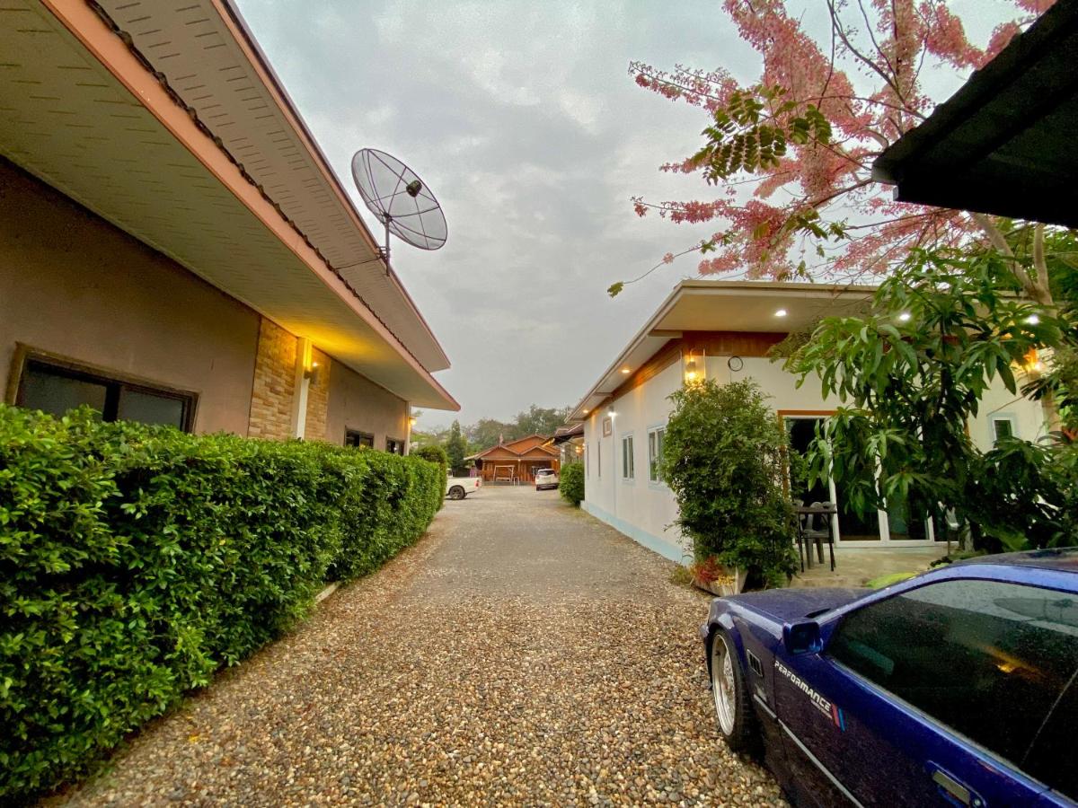 บ้านหมอบิวรีสอร์ทเชียงคาน BaanmhorbiwResortChiangKhan