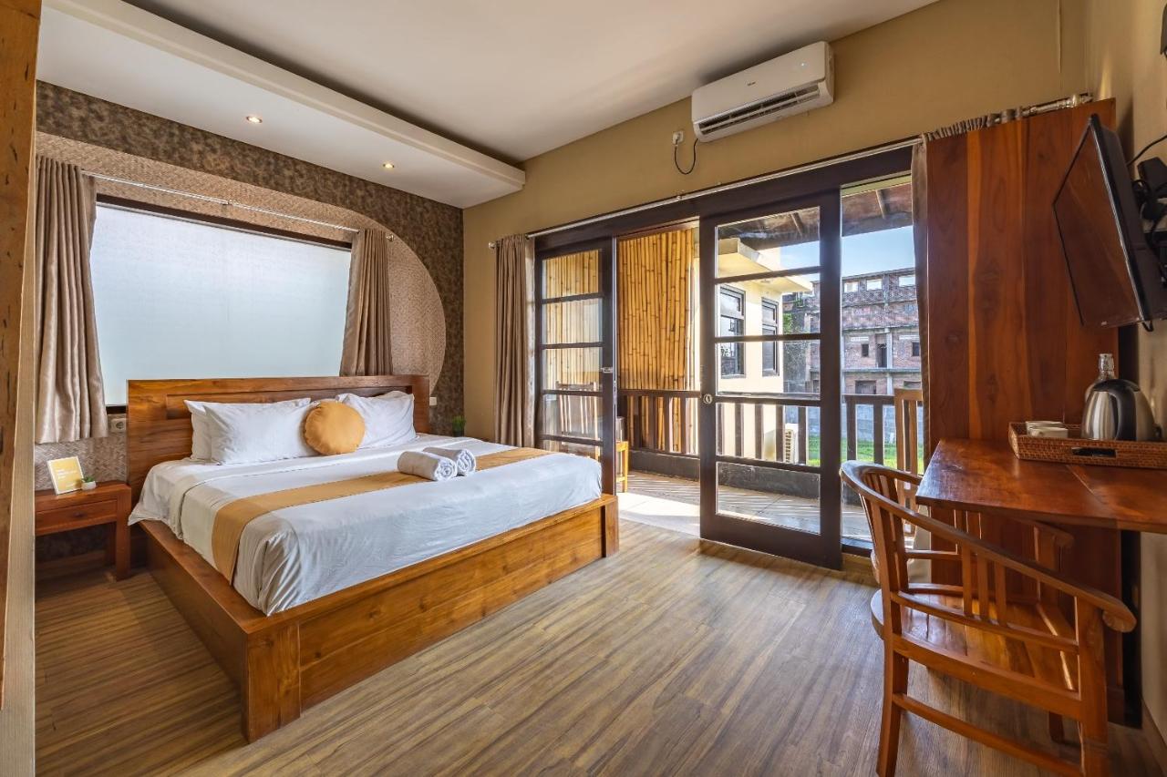 Double Room with Balcony