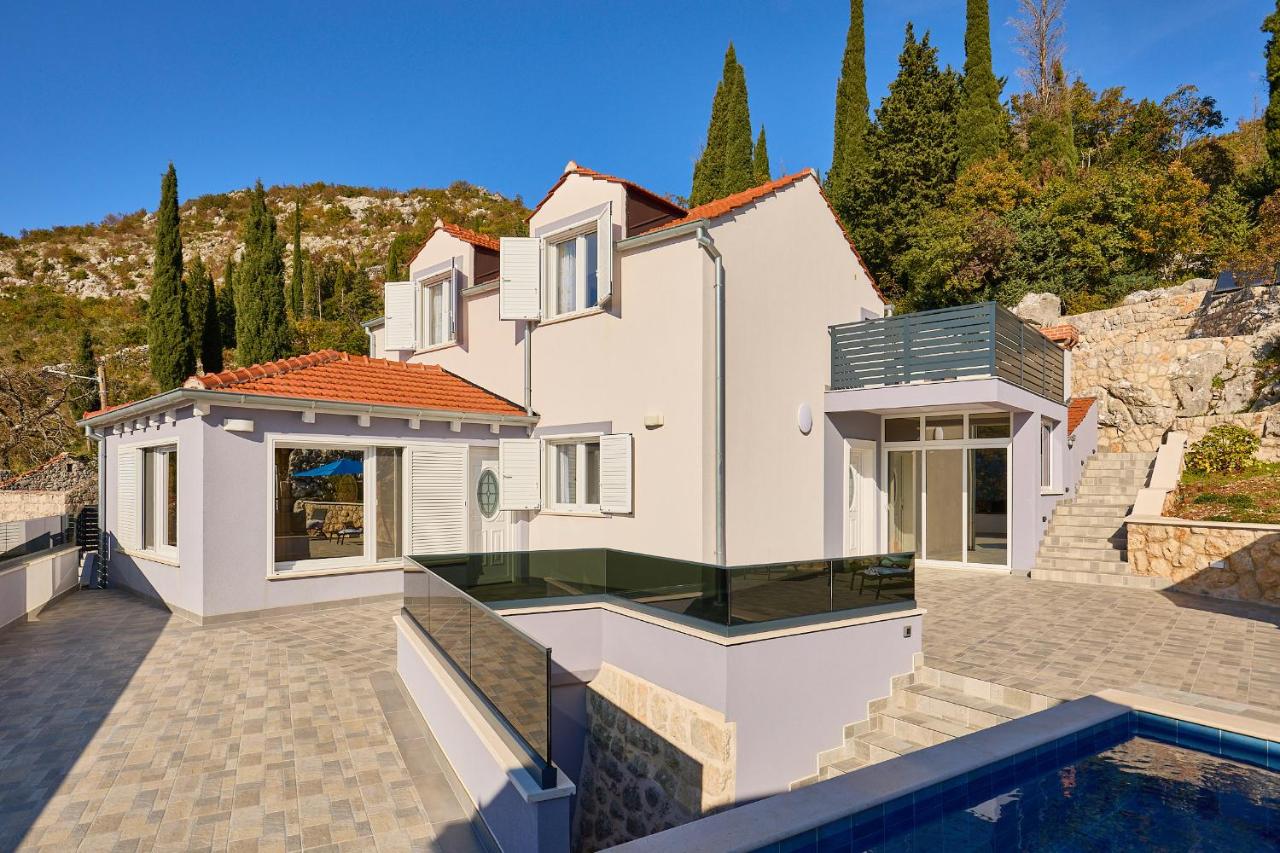 Hedera Estate Villa Hedera XVI - B&B