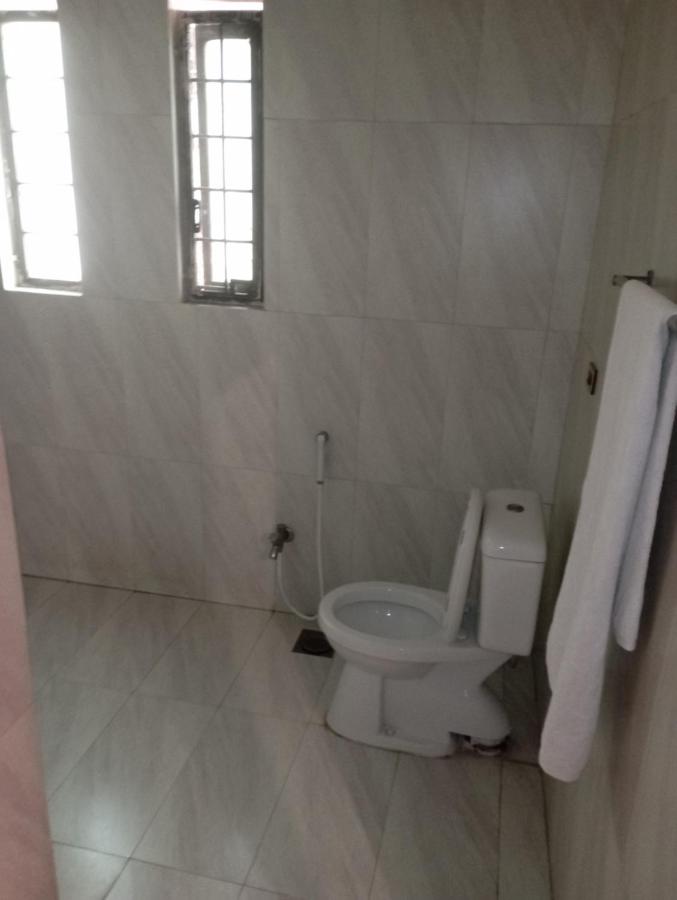 RM Guest House - B&B