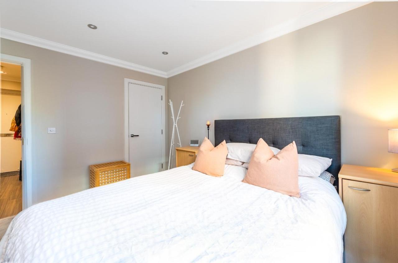 CAPITAL Modern One Bedroom Apartment in Clapham - B&B Londra