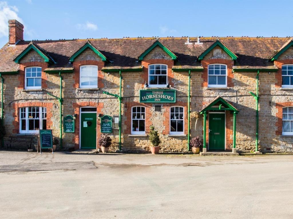 The Three Horseshoes Inn - B&B Bridport