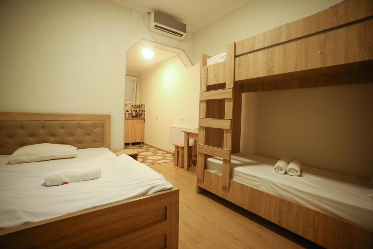 Deluxe Family Suite
