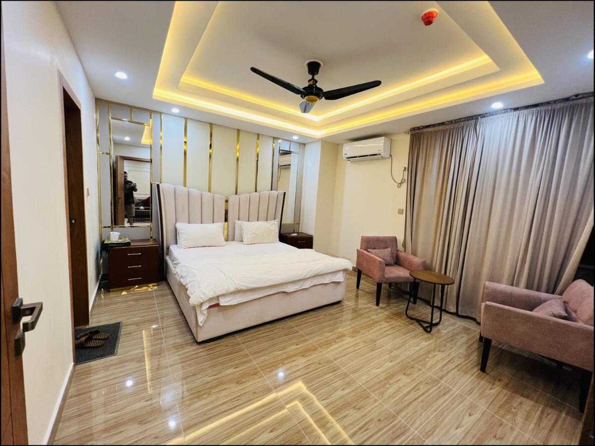 One-Bedroom Family Apartment