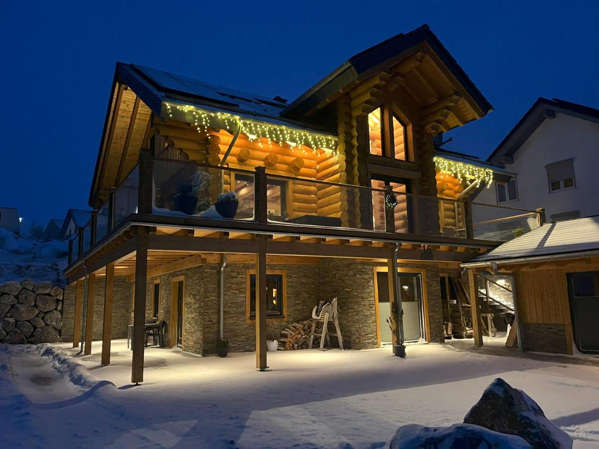 Ferienwohnung Uplandblockhaus - B&B Willingen