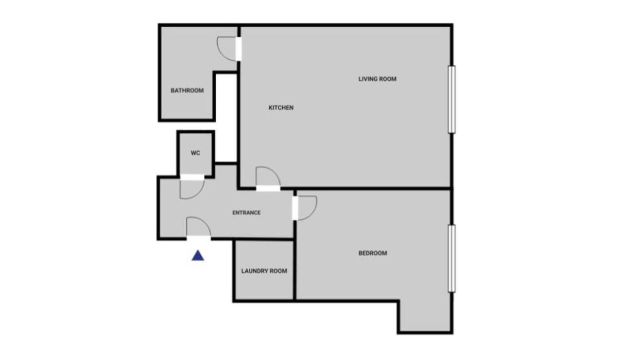 Blueground Prague 3 shopping close to offices PRG-20 - B&B Prague