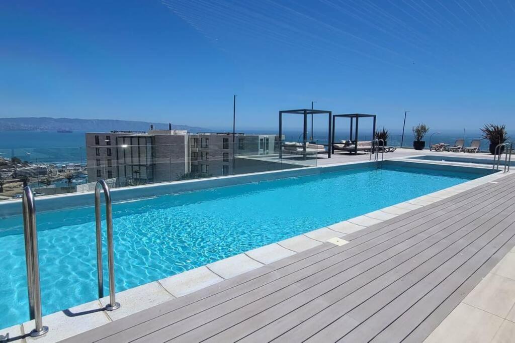 Amplio dpto, vista insuperable, 2 parkings - B&B