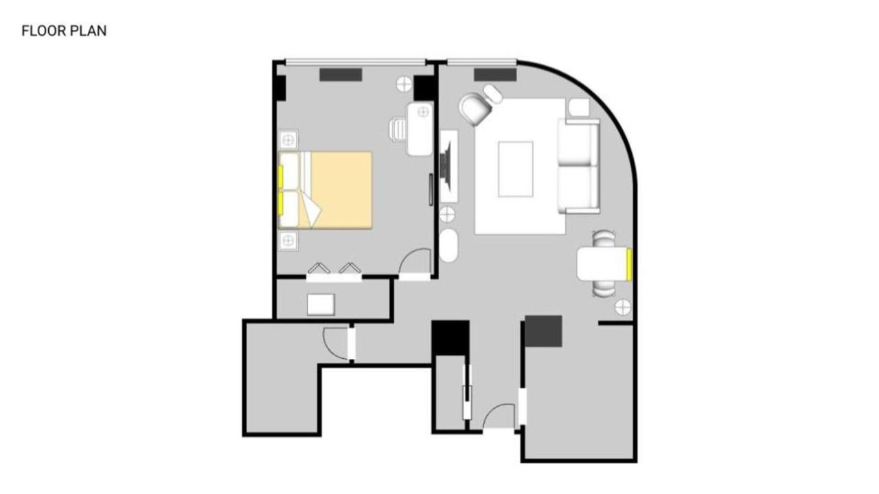 Blueground S Loop nr Soldier Field CTA train CHI-1083 - B&B Chicago