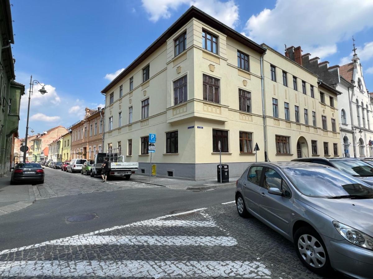 Apartment4U Tribunei - B&B