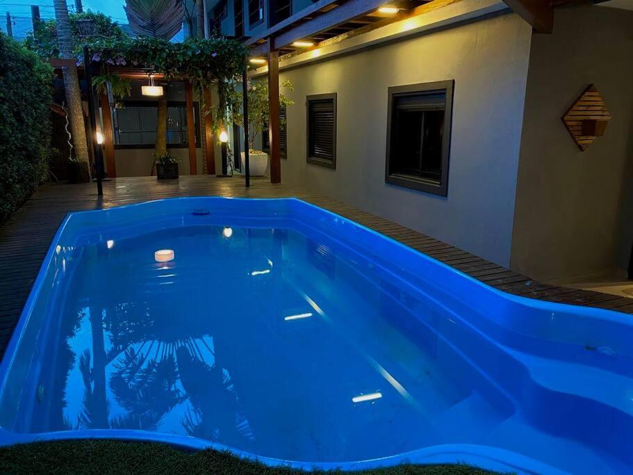 Casa Campeche com Piscina, à 1500m da praia - Chambres d’hôtes Florianópolis