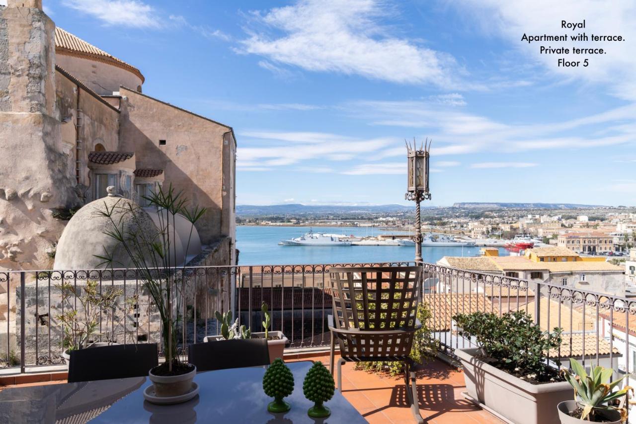 Apartment with Terrace