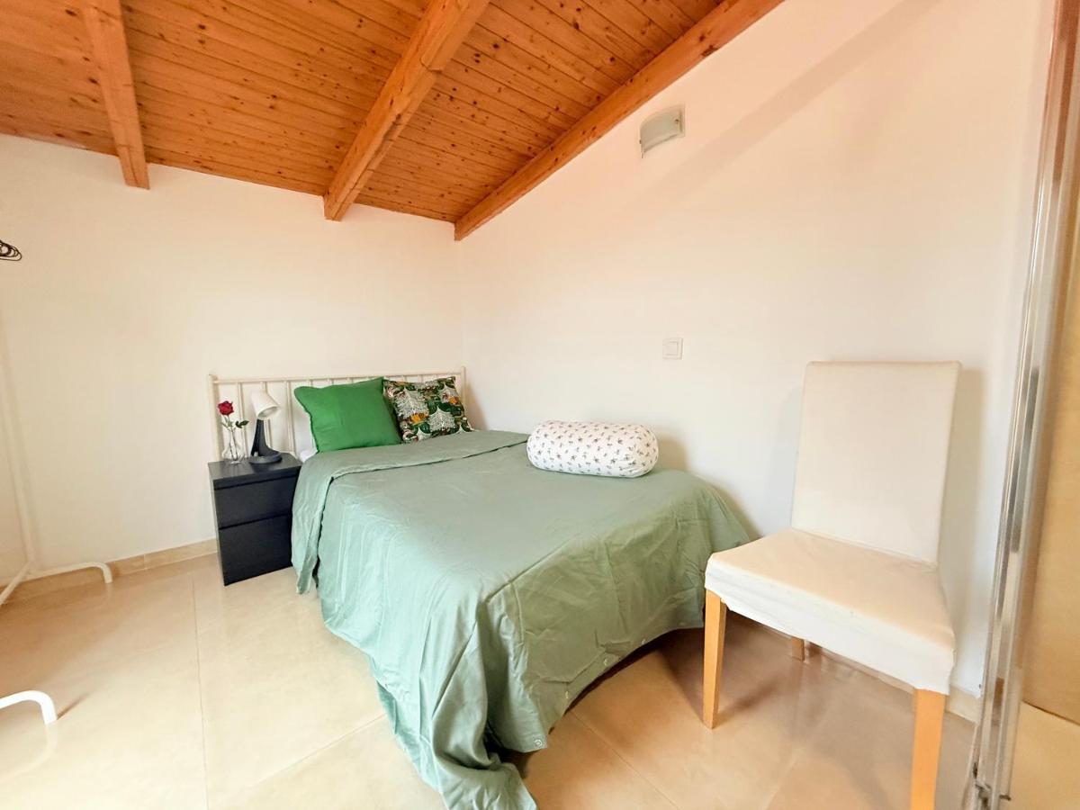 Single Room with Terrace