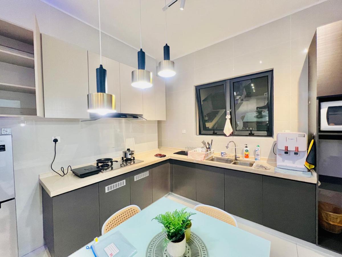 Appartement met 3 Slaapkamers en Uitzicht op Zee