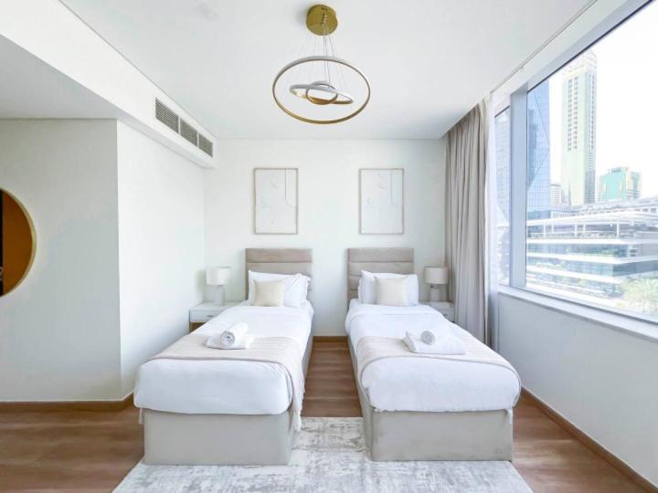 Appartement met 2 Slaapkamers en Uitzicht op Stad