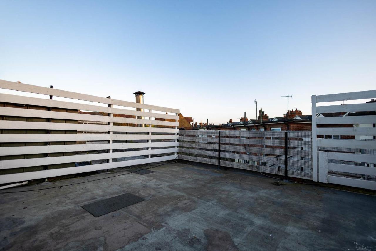 Entire 3 Bedroom Apartment in Felixstowe - B&B