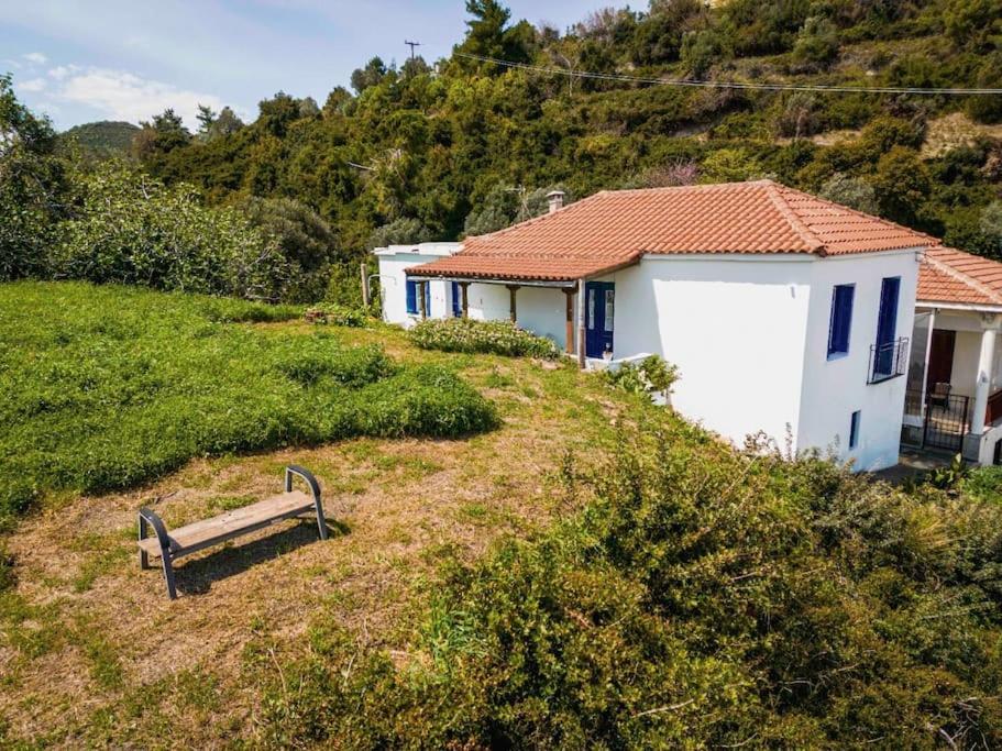 Traditional house near the sea - Chambres d’hôtes Platána