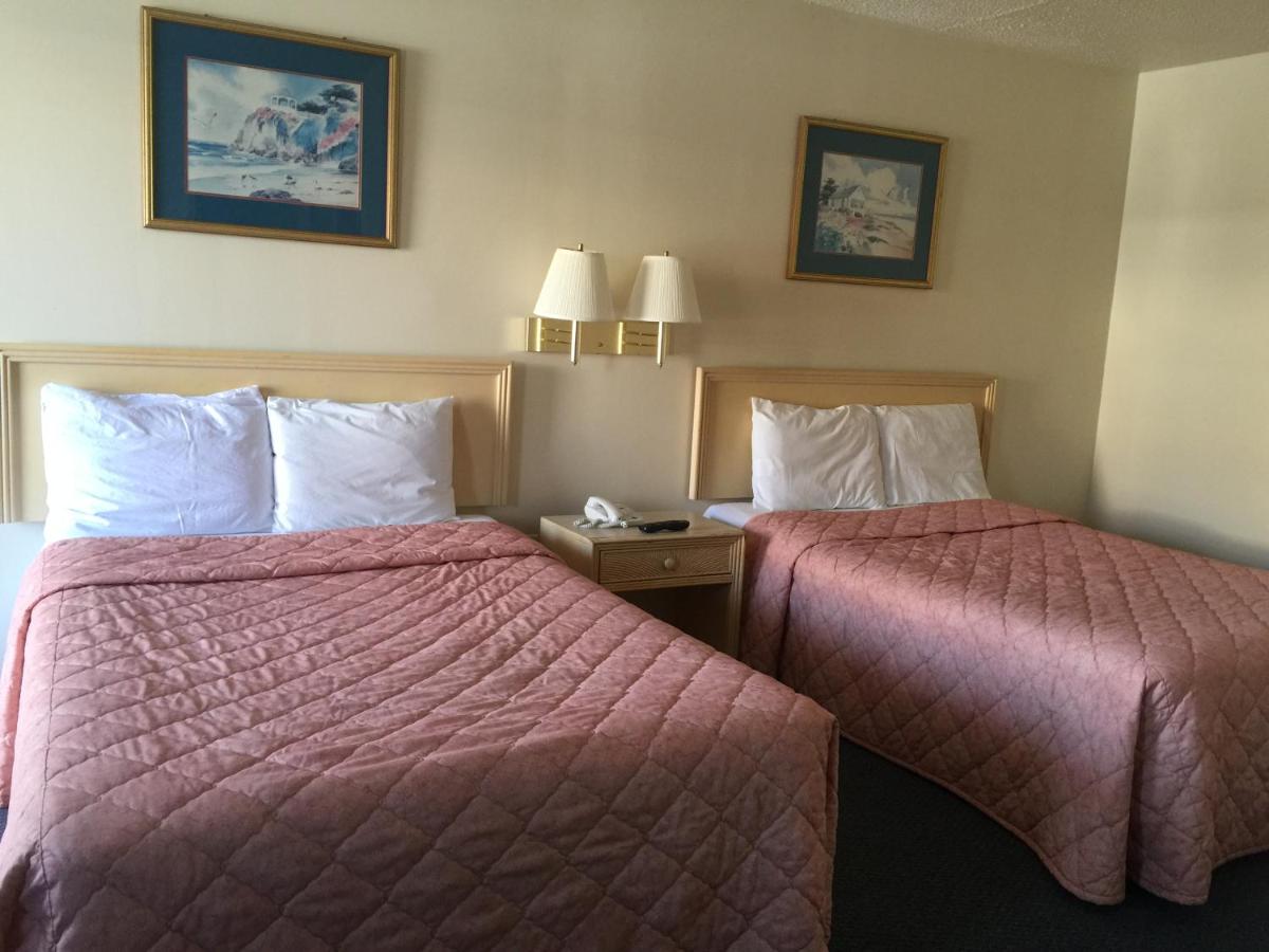 Chambre Double avec 2 Lits Doubles - Non-Fumeurs
