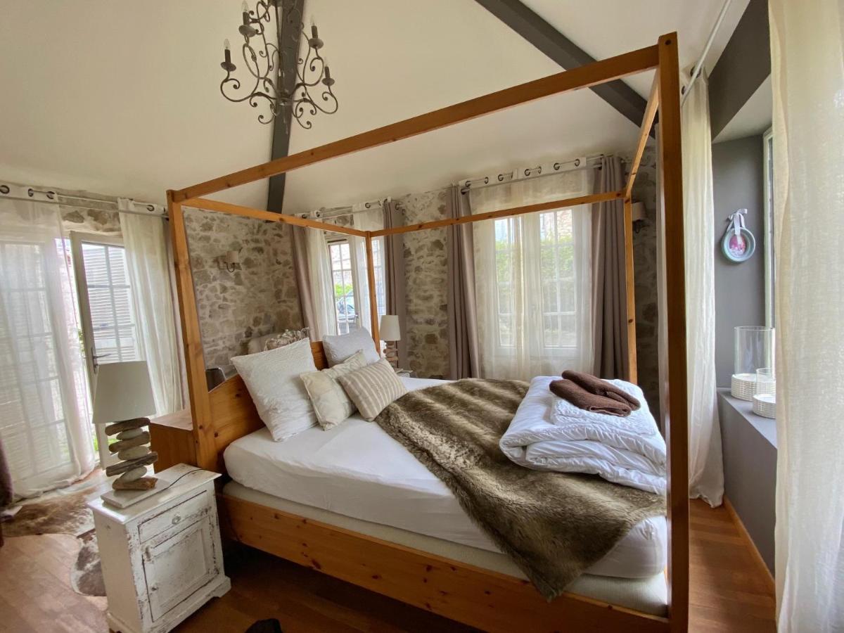 Six-Bedroom House