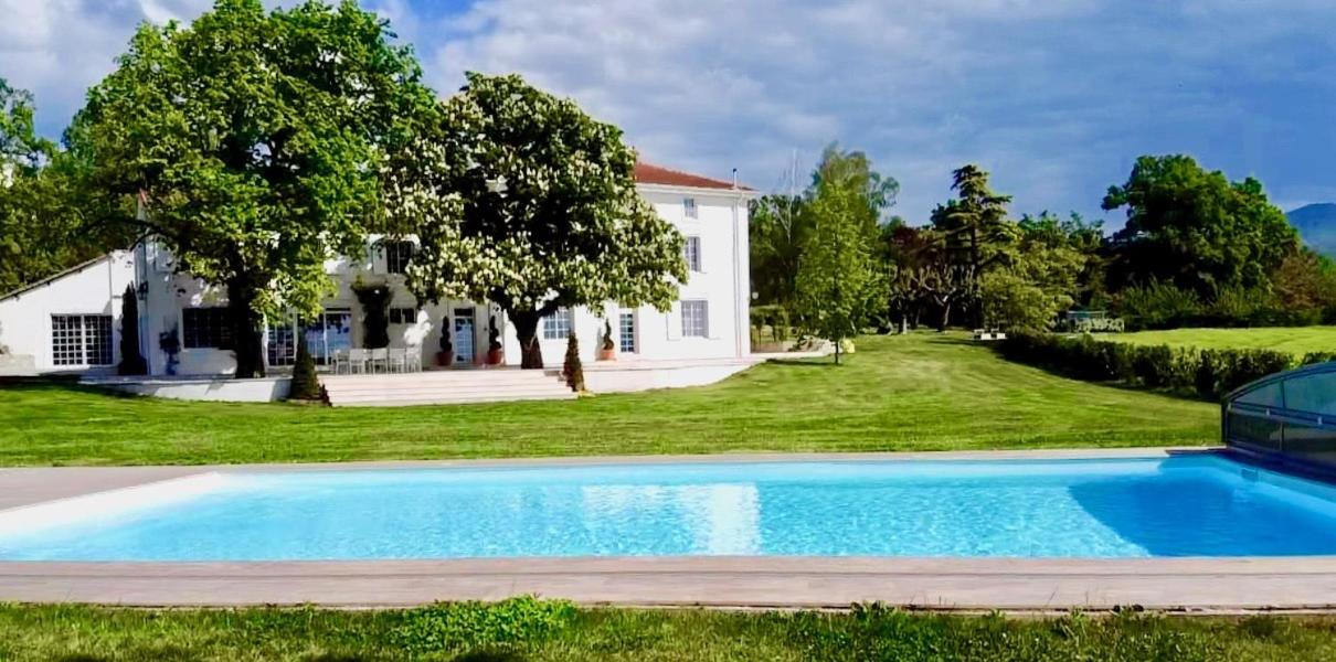 Domaine de Bonaveau - Spa & Piscine - B&B