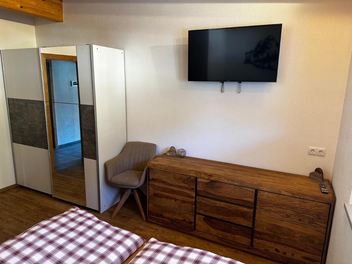 Appartamento con 2 Camere da Letto e con Vista Montagna