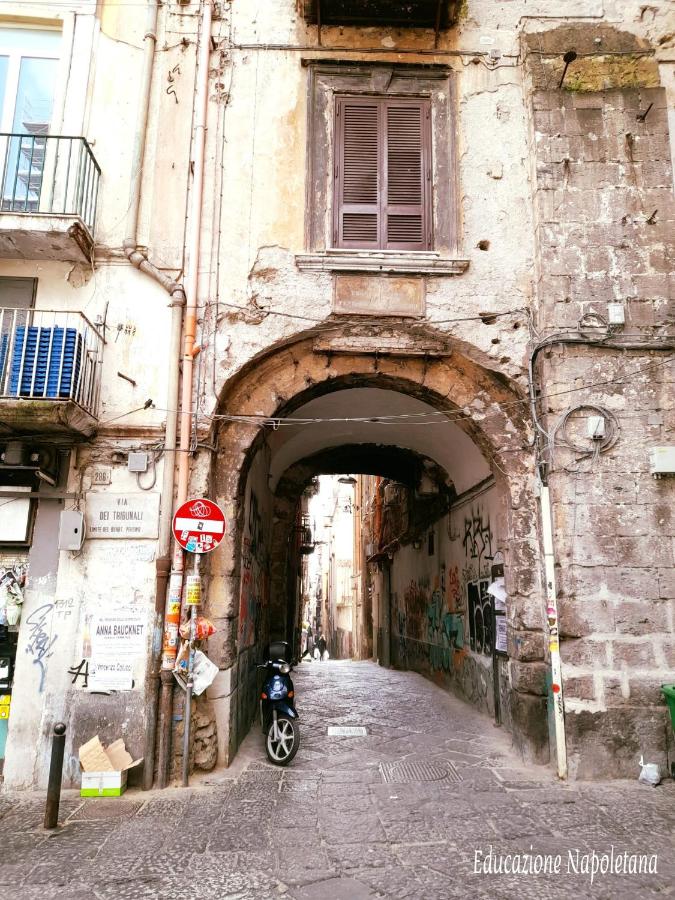 La dimora dei placidi - B&B Napoli