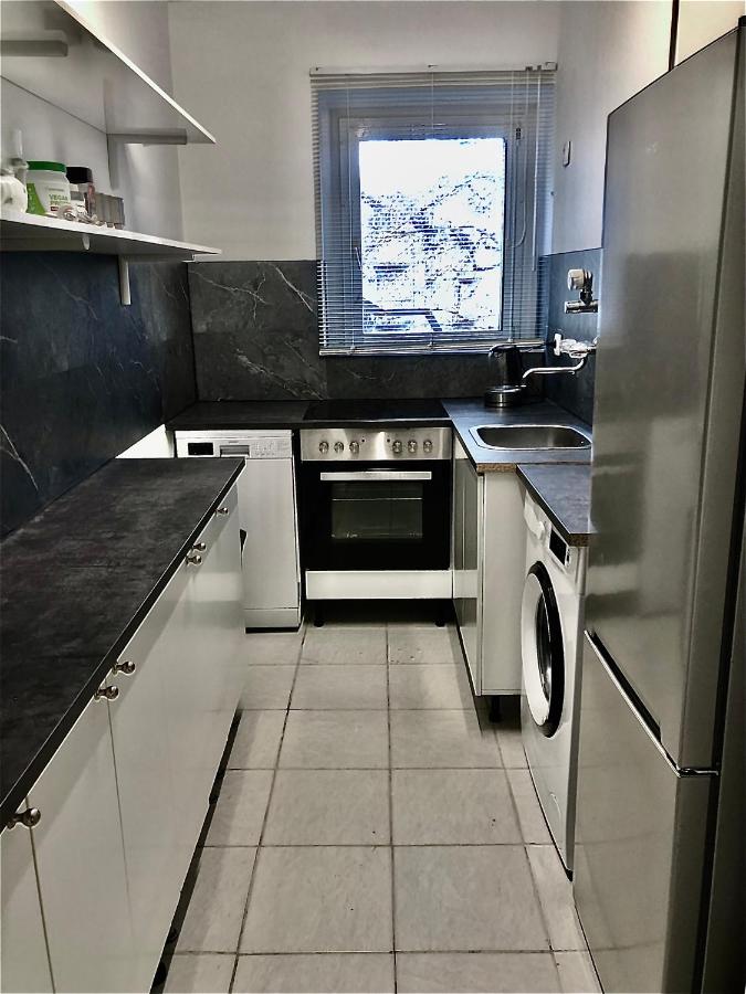 Schönes 2 Zimmer Apartment im Herzen von Wiesbaden - Chambres d'hôtes Wiesbaden