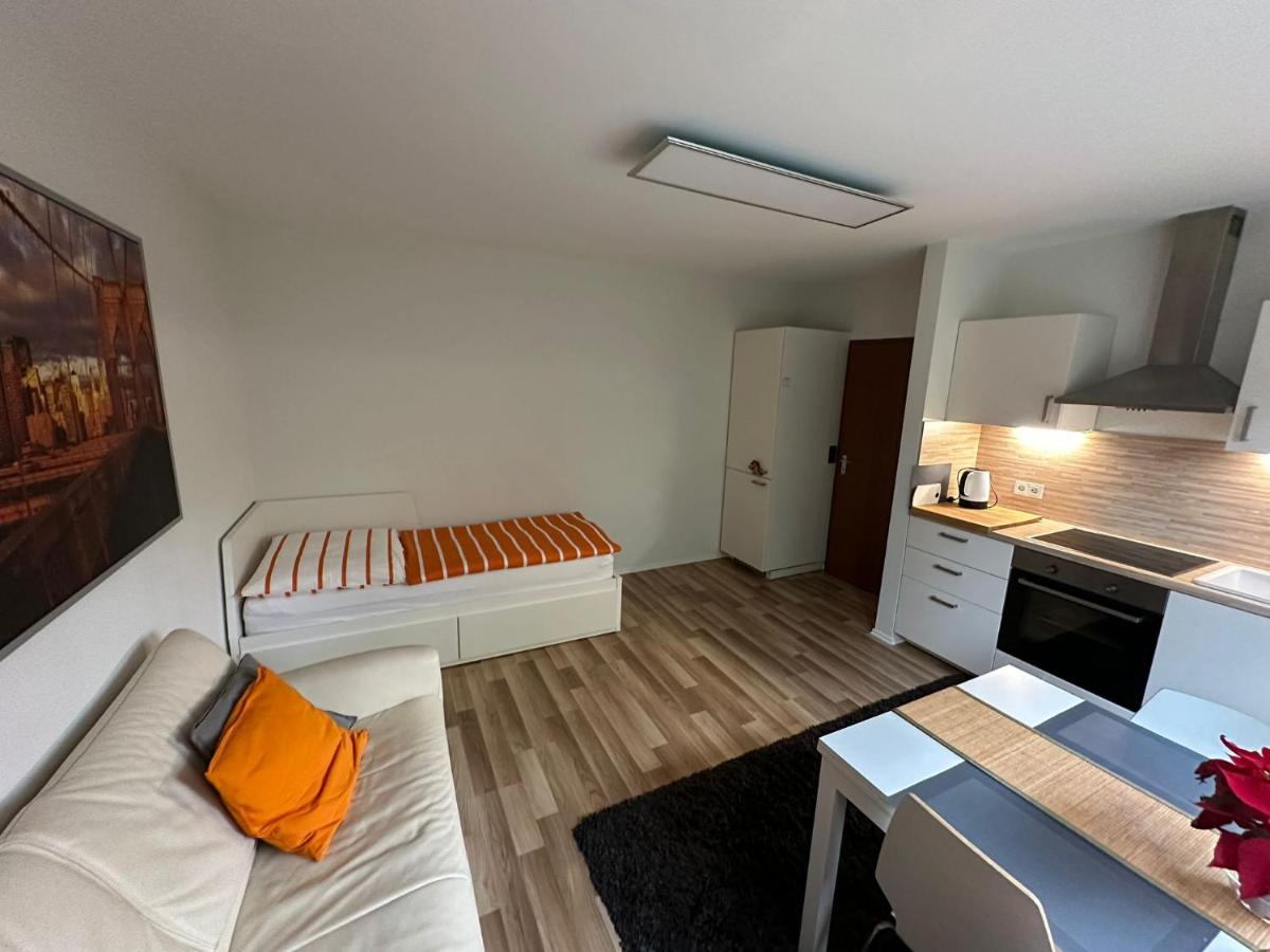 Ferienwohnung am Waldrand - Bed and Breakfast Obernhain