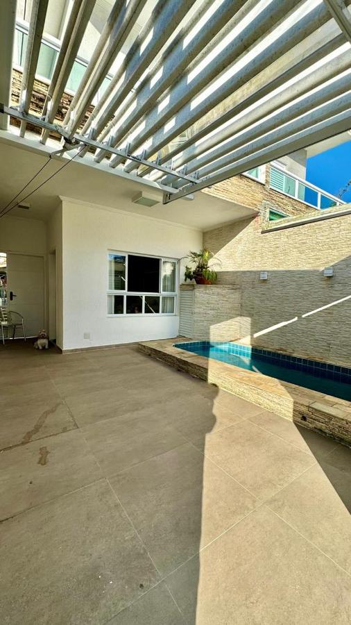 Casa com Piscina - Canto do Forte - B&B