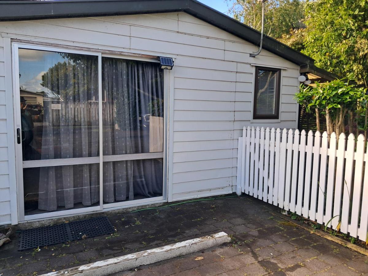 Sweet Guesthouse - B&B Waitara