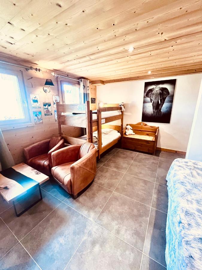 Familienzimmer mit Badewanne