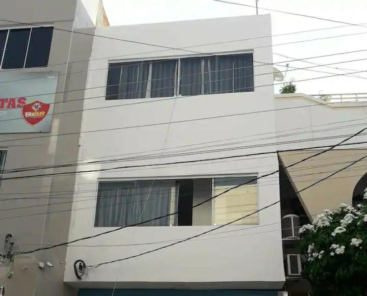 Excelente apartamento centro Paulo Afonso - 2 andar - B&B