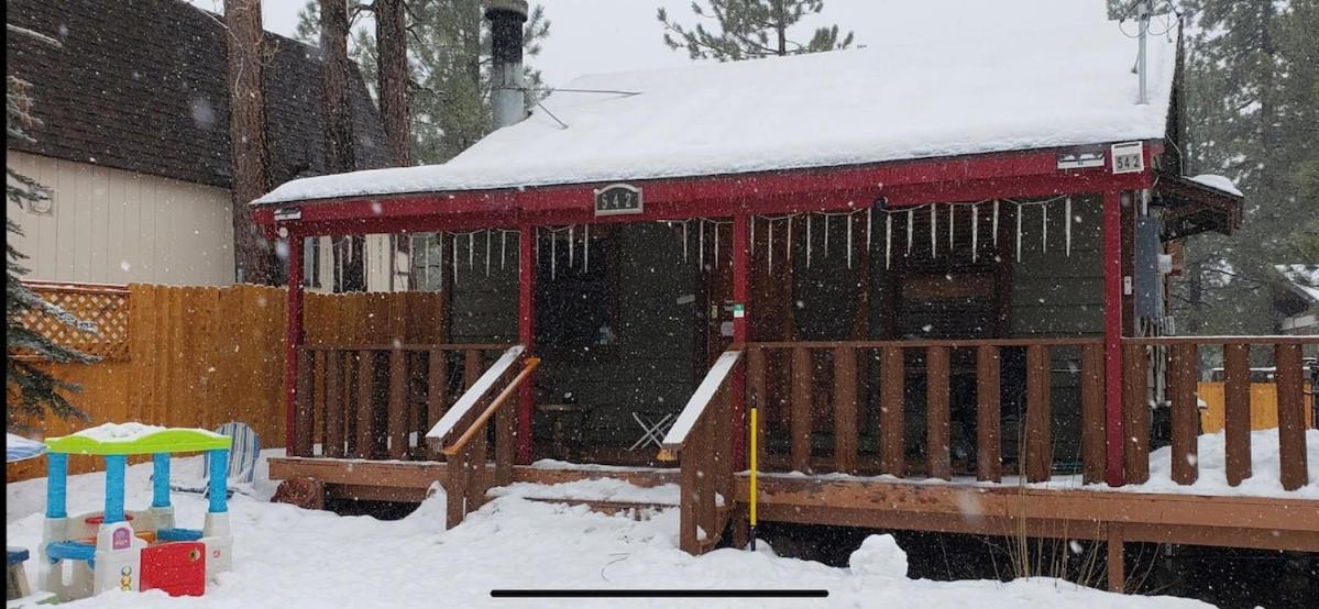 Cabin near Bolder Bay Lake and Village - Ferienwohnung Big Bear Lake