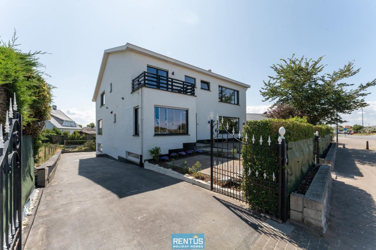 Villa Sealise - spacious house by the dunes in Westende - B&B