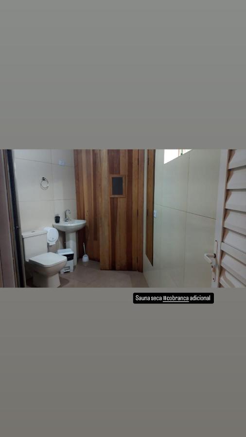 Office Hostel - CENTRO Hospedagem climatizada Quartos privativos com cozinhas emitimos nota fiscal 24h - Chambres d’hôtes Extrema