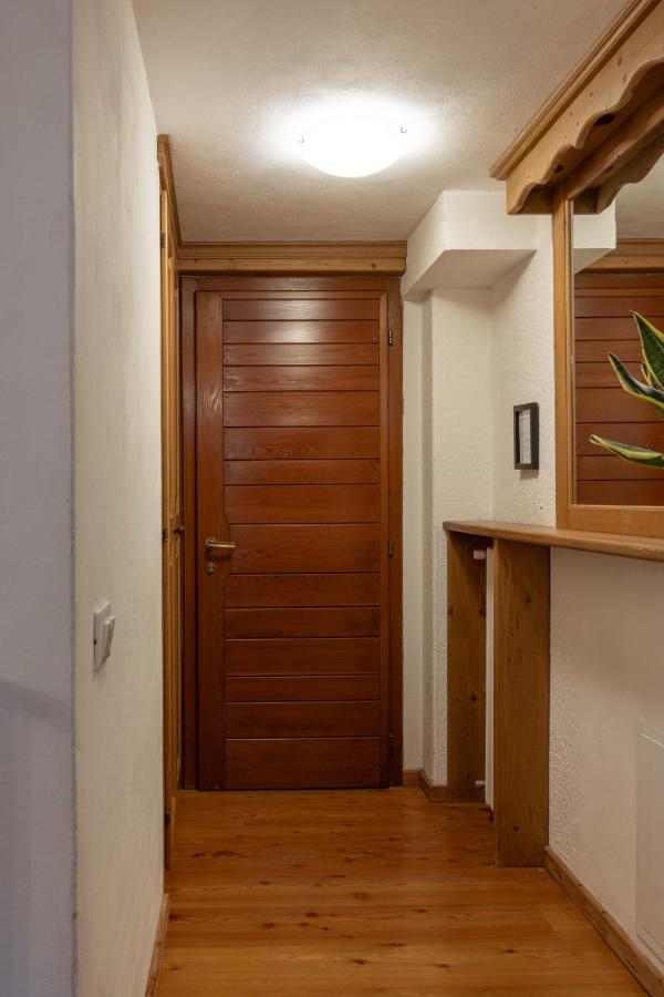 FALORIA Studio Apartment - B&B Cortina d'Ampezzo