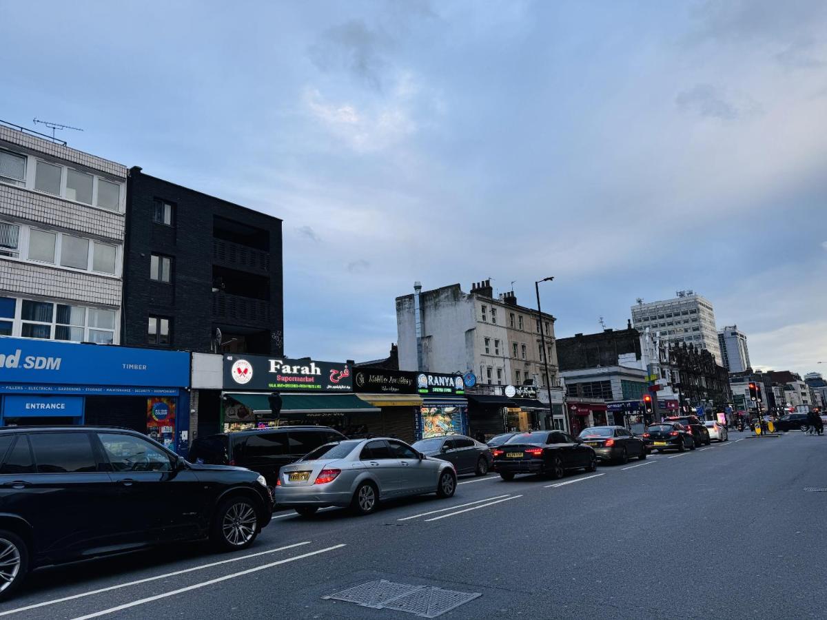 The Edge FT1 - B&B London