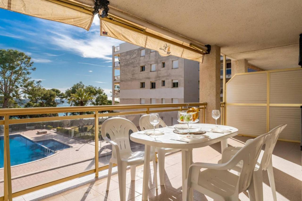 Appartement met 3 Slaapkamers en Uitzicht op Zee