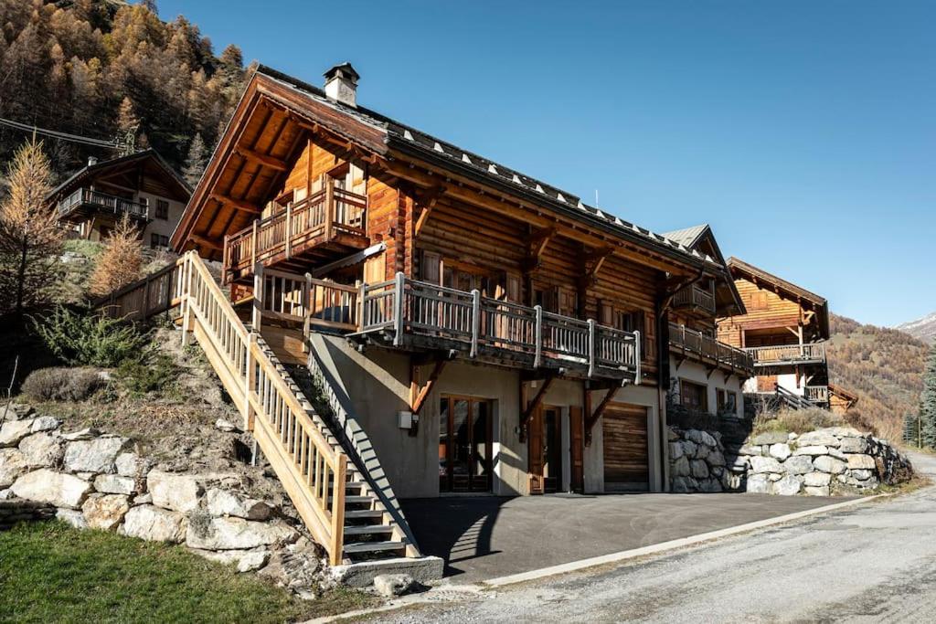 Chalet Veyrier, 900m du pied des pistes de ski - Chambres d’hôtes Abriès