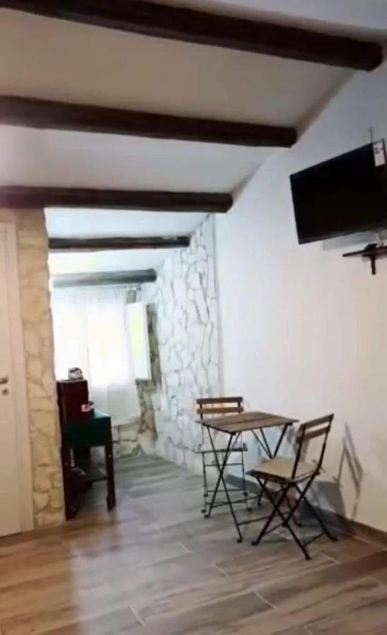 La Casetta Nel Bosco Delle Nereidi - B&B Noto