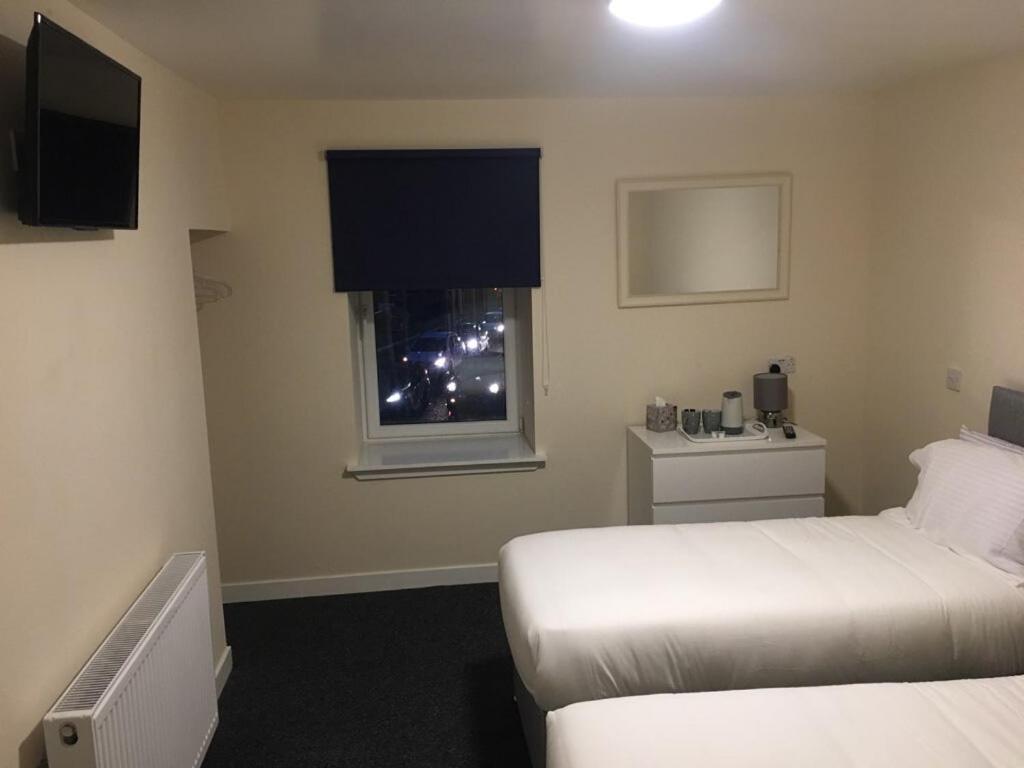 Twin Room with Private Bathroom