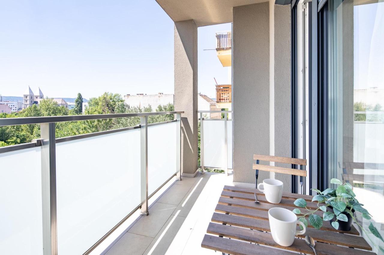 Central - Balcony - Cozy - AC - B&B Budapest