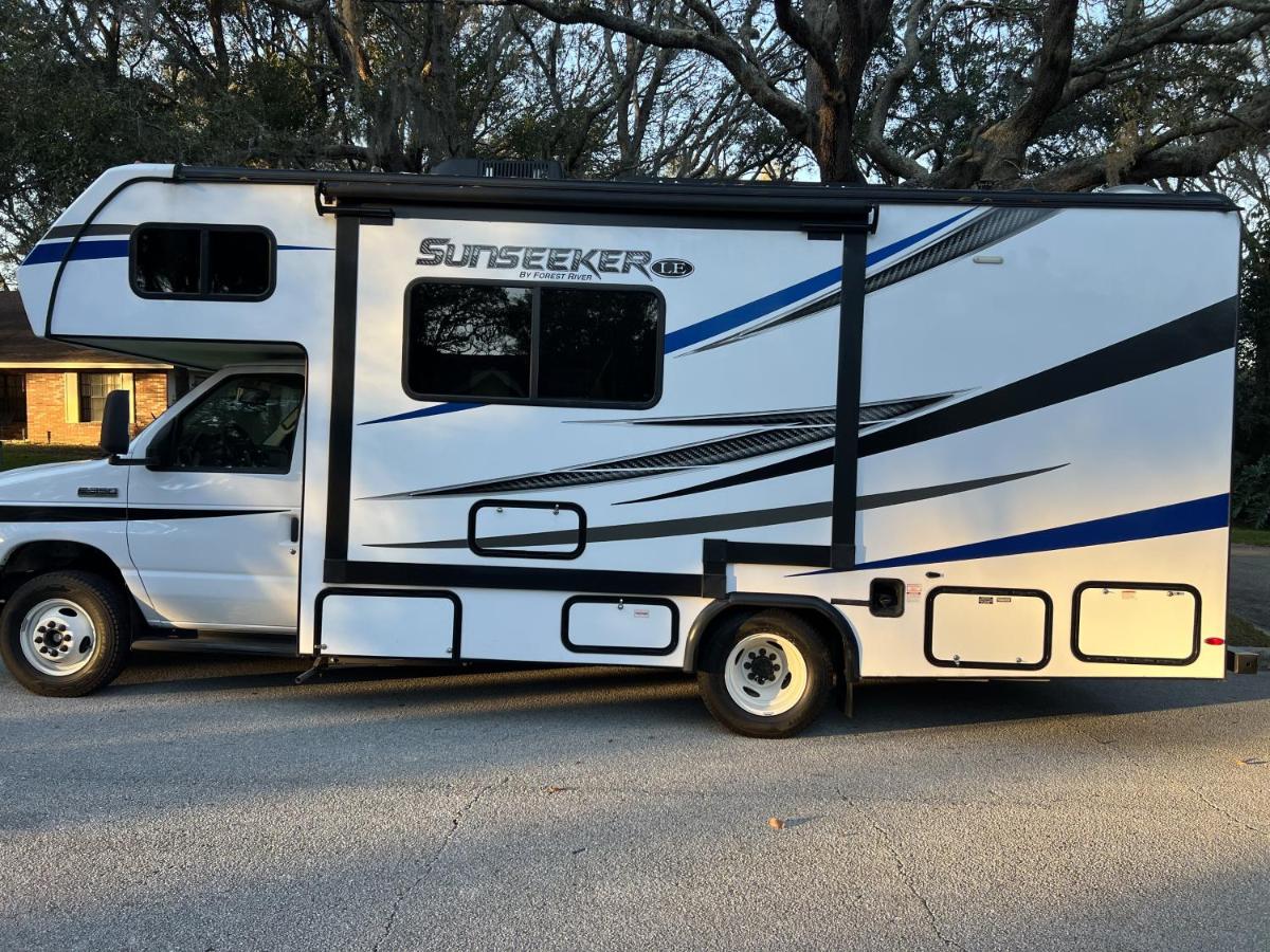 RV In Orlando No Local Guests - Ferienwohnung