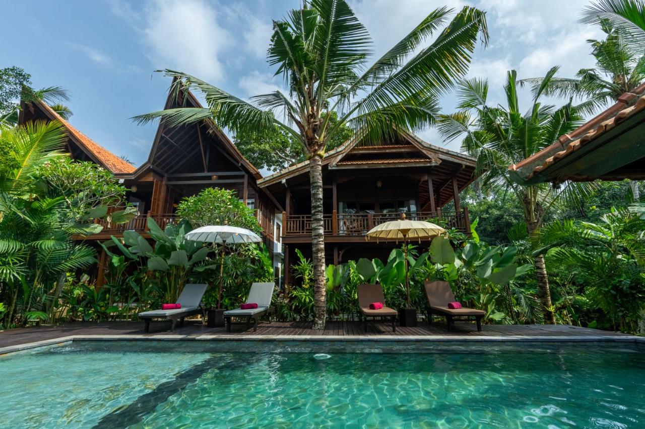 Mandala Suites - Bed and Breakfast Ubud