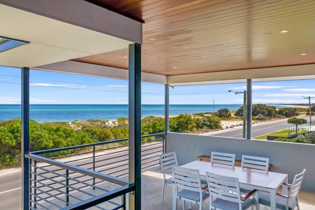 Beachfront Escape Busselton - B&B