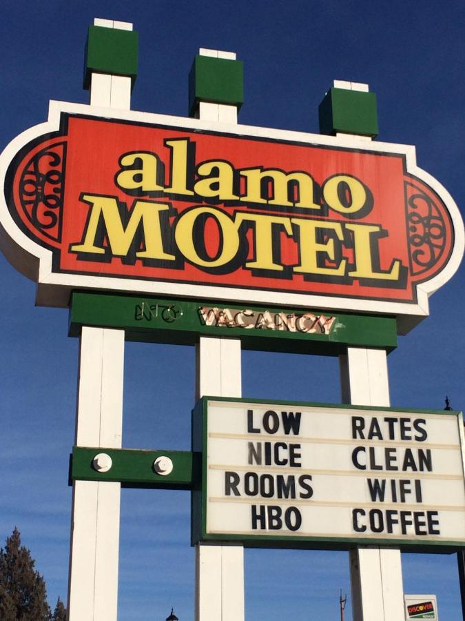 Alamo Motel - Bed and Breakfast