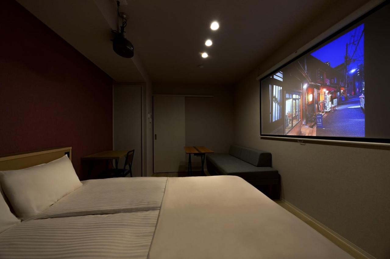 Standard Theater 3beds