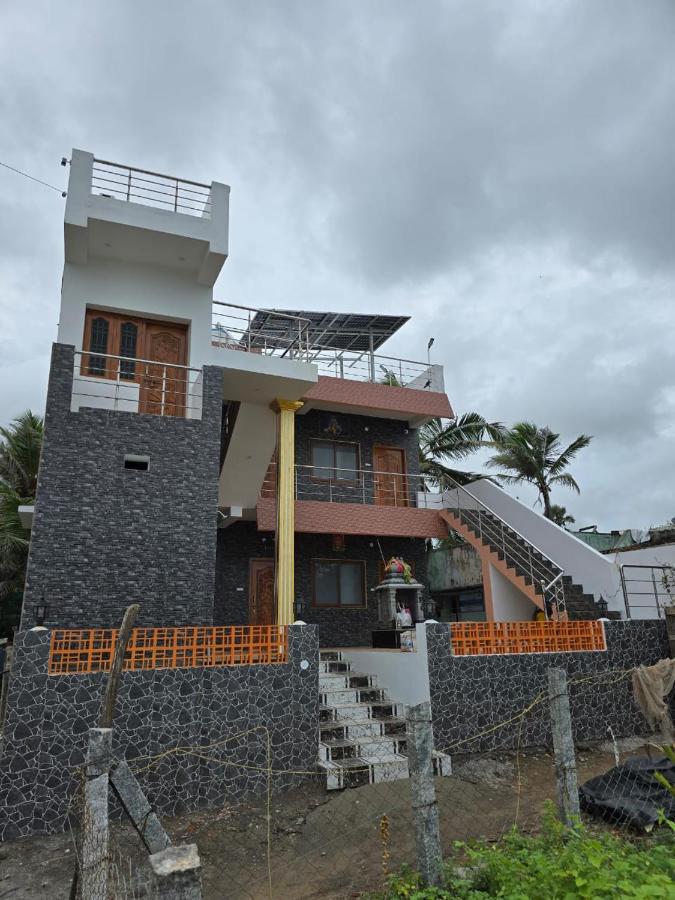 House Of Suhama - B&B
