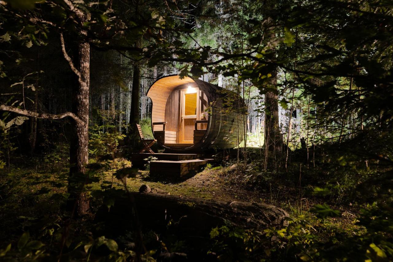 Kakupesa Puhkemaja - B&B