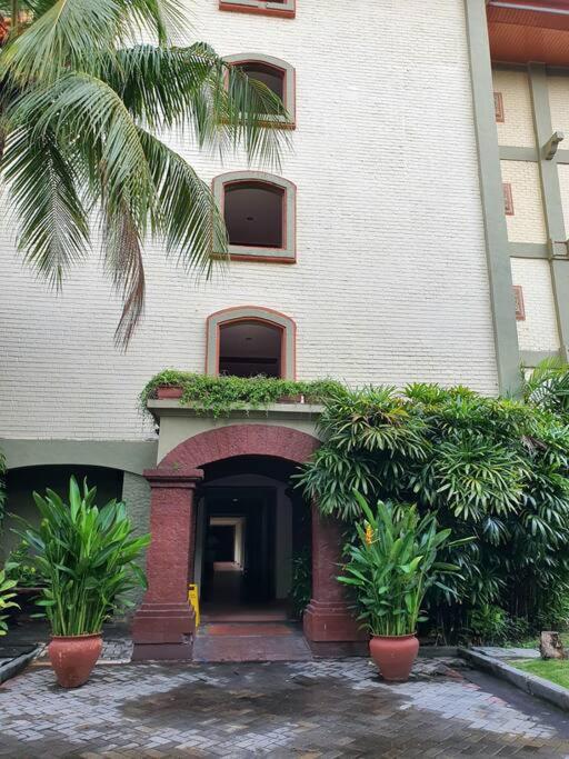 C&C Jayakarta Apartment Legian Bali A - B&B